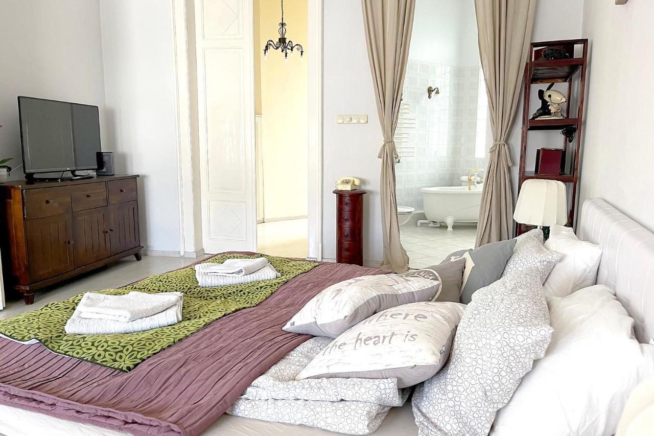 Elegant 125M2 Apartment In Center Of Будапеща Екстериор снимка