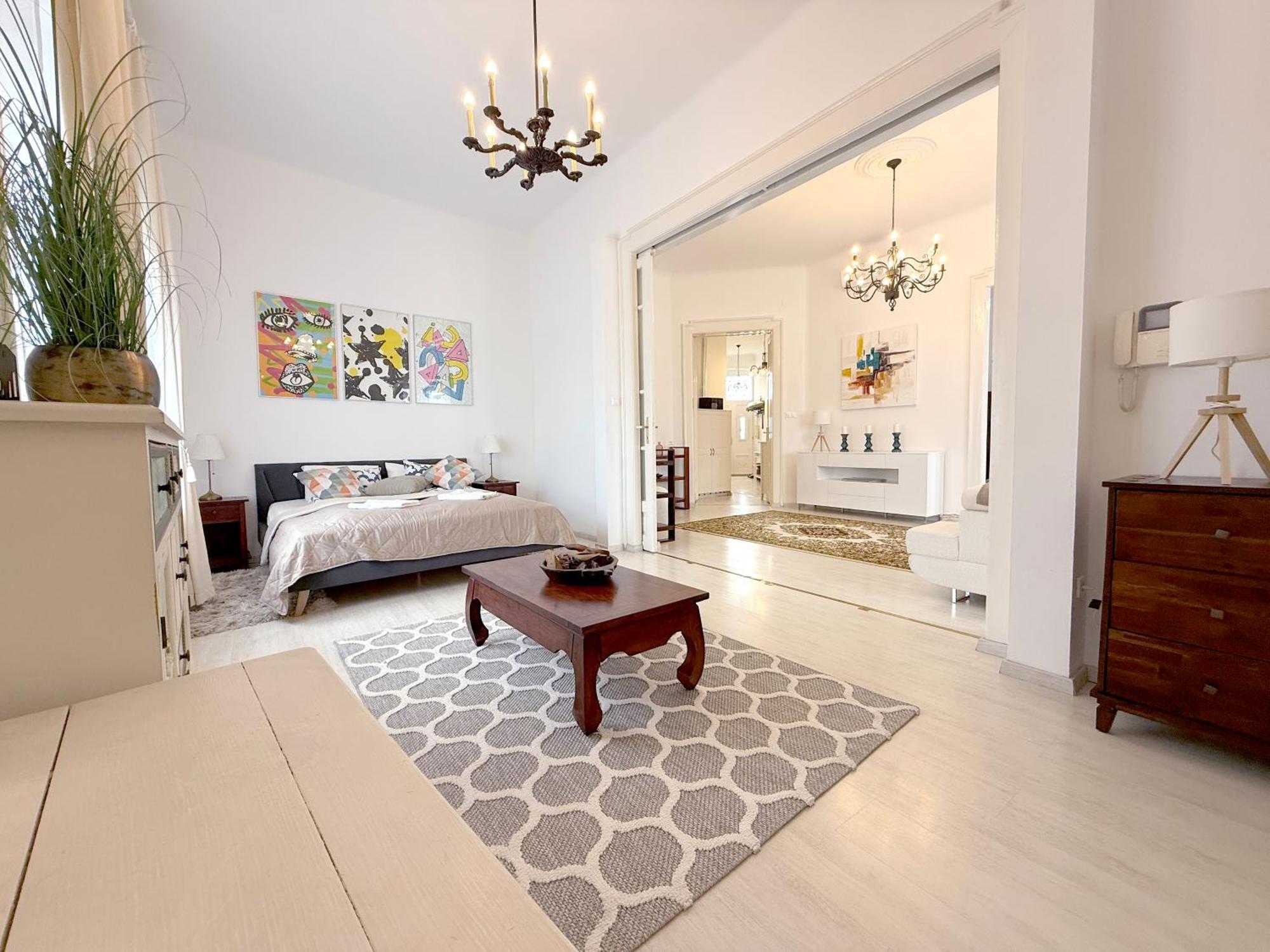 Elegant 125M2 Apartment In Center Of Будапеща Екстериор снимка