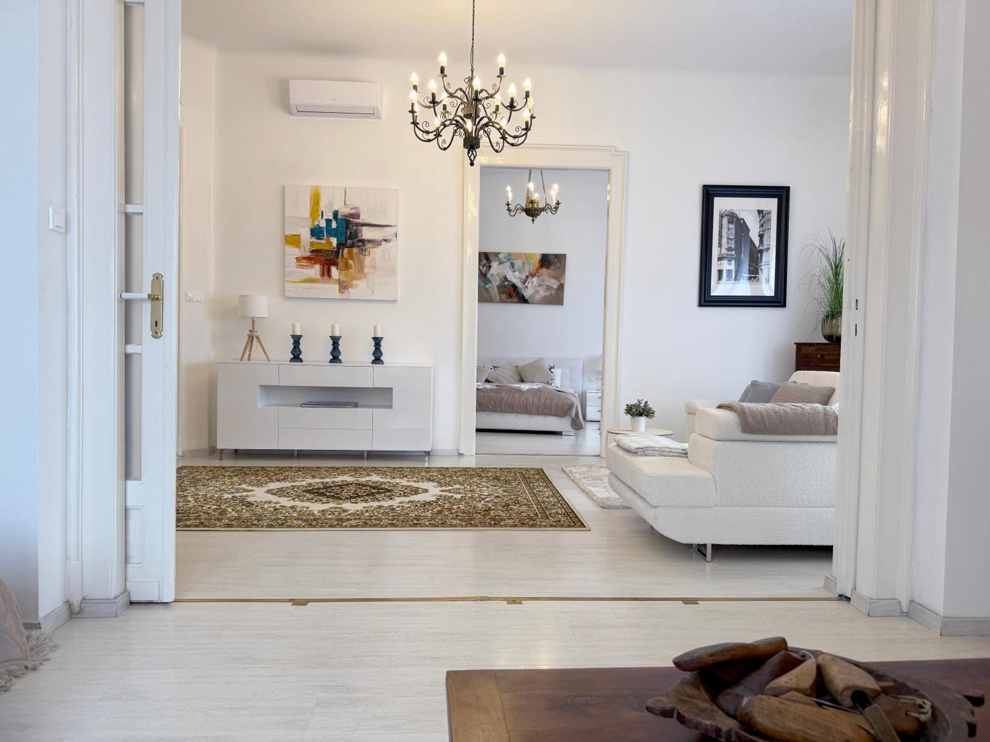 Elegant 125M2 Apartment In Center Of Будапеща Екстериор снимка