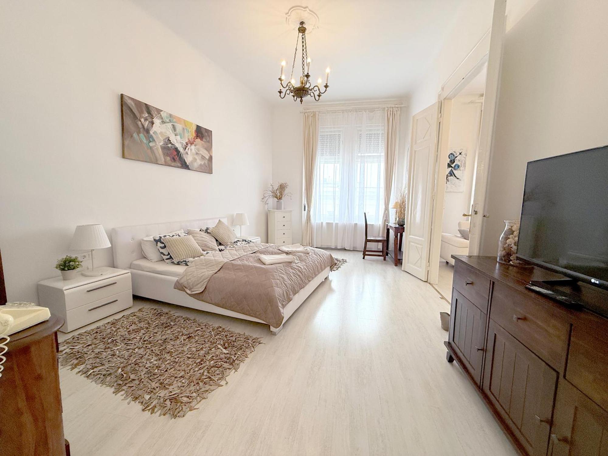 Elegant 125M2 Apartment In Center Of Будапеща Екстериор снимка